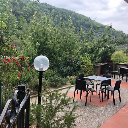 Il Piccolo Ranch Hotel Черво Екстериор снимка
