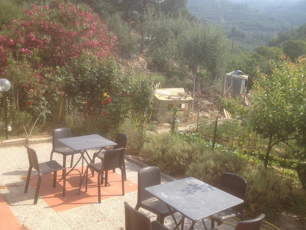 Il Piccolo Ranch Hotel Черво Екстериор снимка